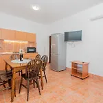 Aparthotel Andrijas