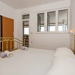 Andrijas Aparthotel 3*