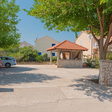 Andrijas 아파트호텔 Tribalj