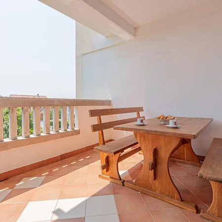 Andrijas Aparthotel *