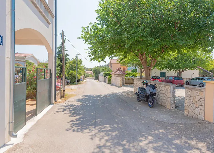 Hotel apartamentowy Andrijas 3*