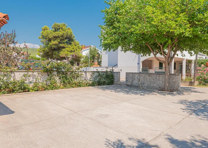 Hotel apartamentowy Andrijas Tribalj