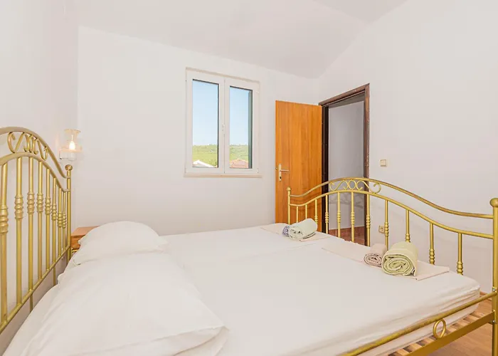 Hotel apartamentowy Andrijas