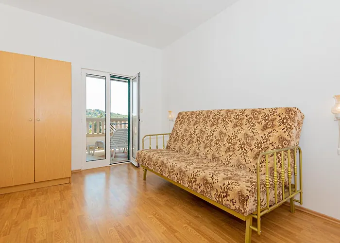 Andrijas Hotel apartamentowy 3*