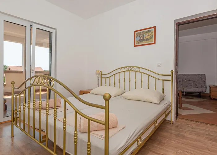 Hotel apartamentowy Andrijas