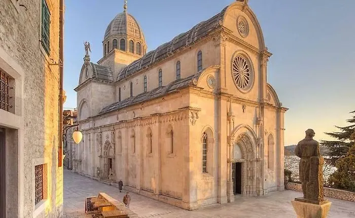 아파트호텔 Andrijas 3*